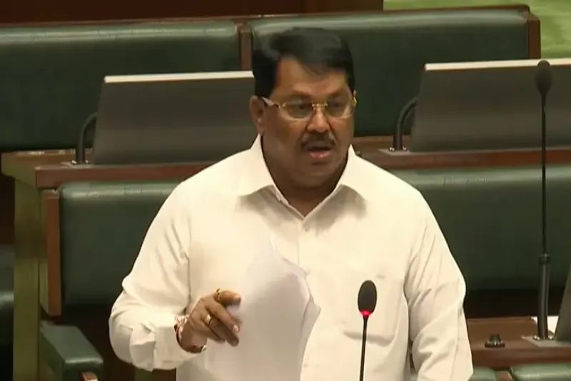 Maharashtra Gas Crisis: Opposition Demands Government Transparency Amid Conflict