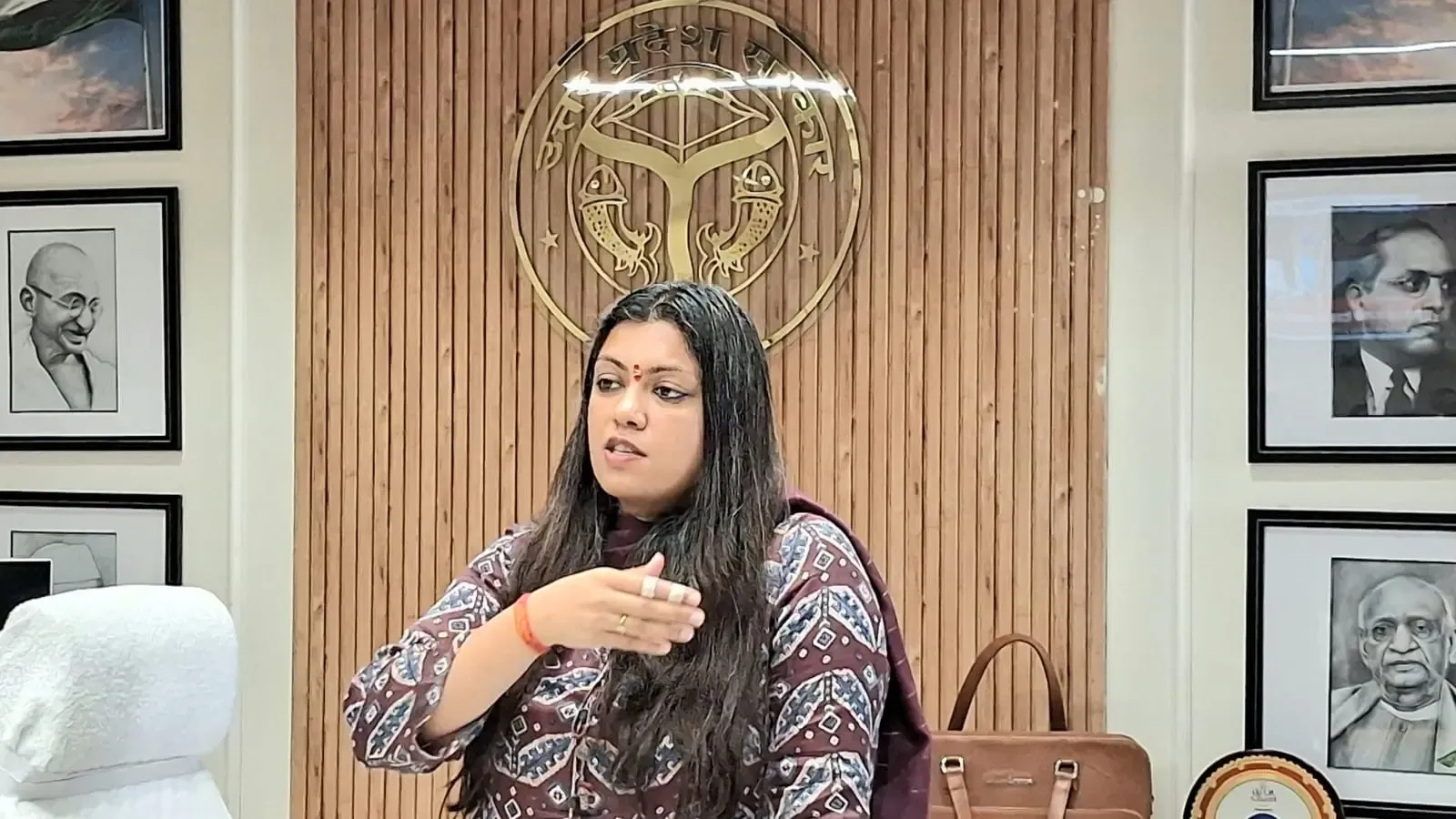 गौतमबुद्ध नगर: श्रमिकों के स्वास्थ्य के लिए जिला प्रशासन की नई पहल, औद्योगिक क्षेत्रों में होंगे मेडिकल कैंप