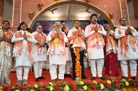 गयाजी में विश्वप्रसिद्ध पितृपक्ष मेले का शुभारंभ, पिंडदानी पुरखों की मोक्ष प्राप्ति की कामना लेकर पहुंचेंगे