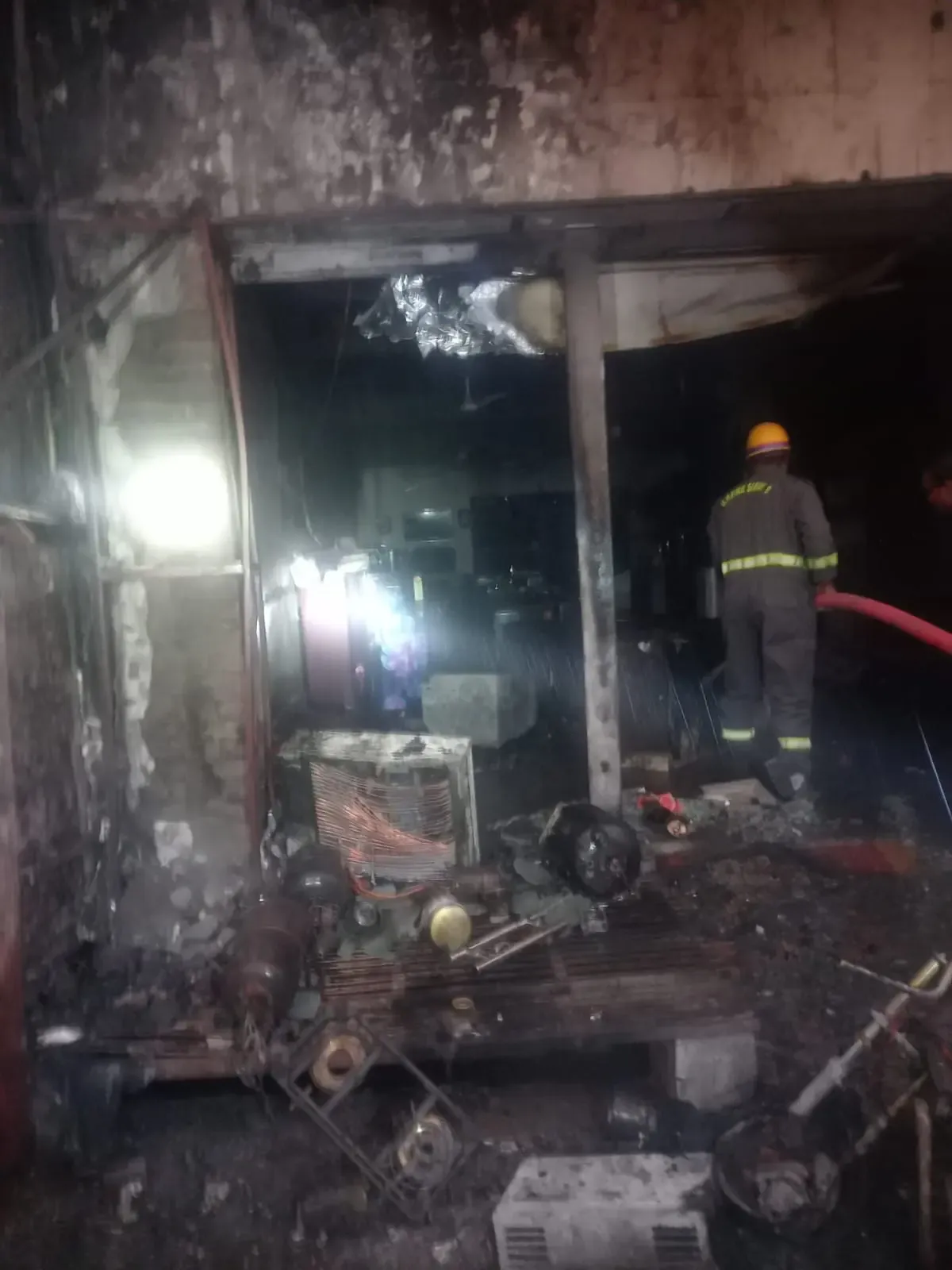 क्या गाजियाबाद के मुरादनगर में भीषण आग लगने से वाहन हुए खाक?