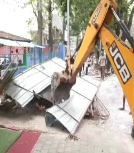 Bengaluru footpath drive: 300 pedestrians die yearly, GBA clears 2,000 km