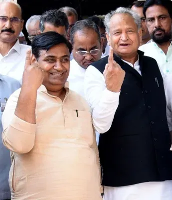Gehlot backs Dotasra, slams Kirodi's allegations as 'baseless'