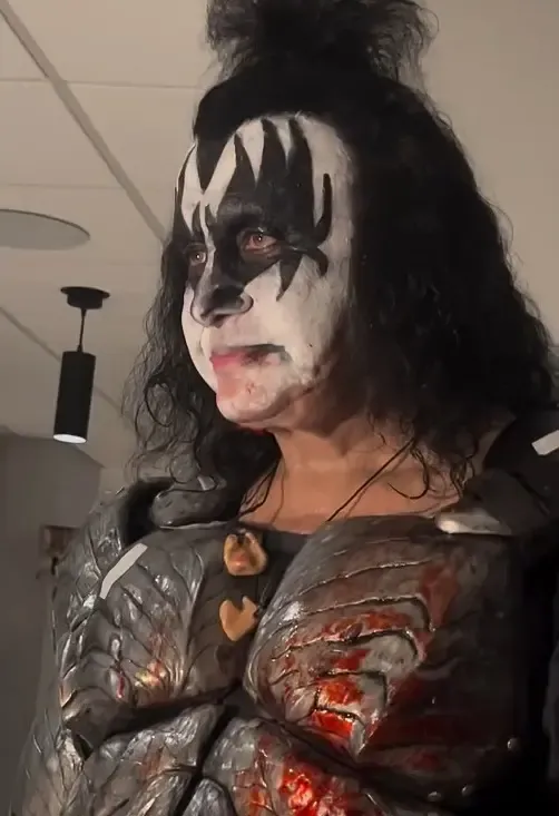 Gene Simmons Critiques Celebrities for Political Commentary