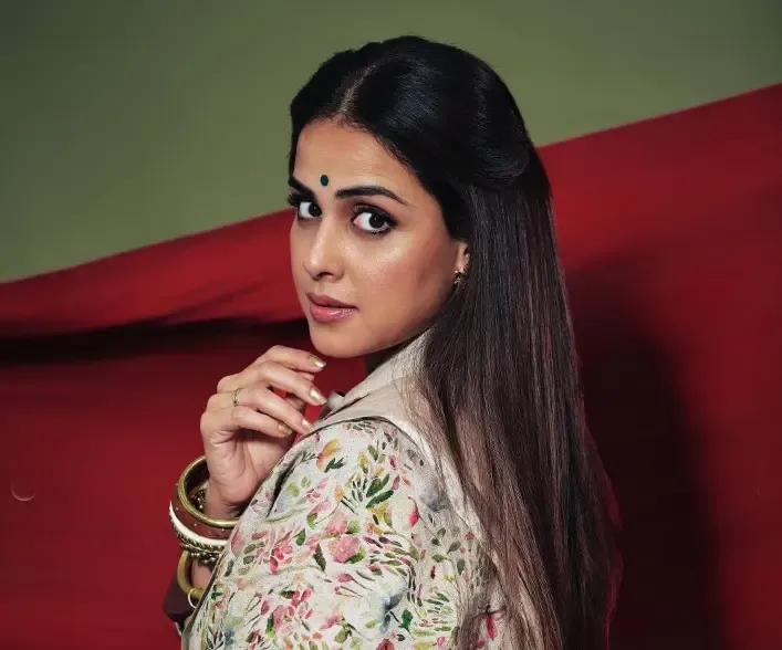 Genelia D’Souza Marks a Spiritual Monday, Encourages Blessing Reflection