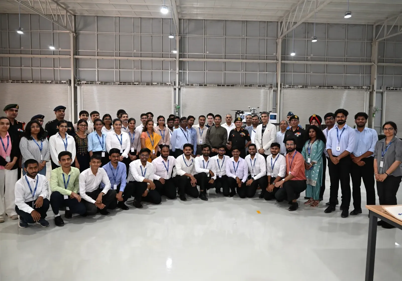 थल सेना प्रमुख उपेंद्र द्विवेदी ने स्वार्म ड्रोन और आईएसआर तकनीक का किया अवलोकन, दुश्मन पर रखी जाएगी पैनी नज़र