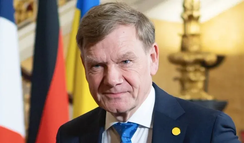 German FM warns Israeli advance in southern Lebanon risks mass displacement