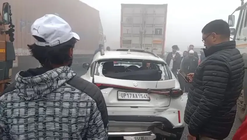 क्या घने कोहरे के चलते यातायात पुलिस ने विशेष निर्देशिका जारी की?