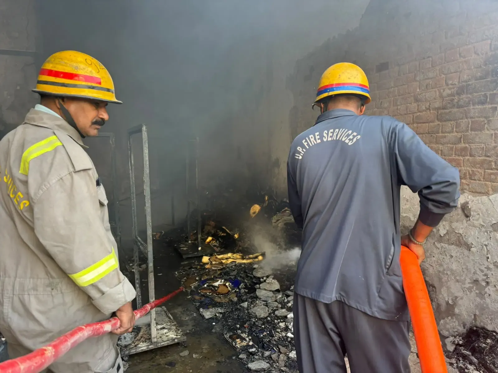 गाजियाबाद: ट्रॉनिका सिटी की फैब्रिकेशन फैक्ट्री में आग, 35 मिनट में दमकल ने पाया काबू