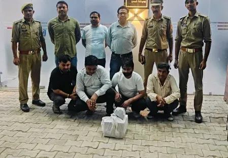 गाजियाबाद में चलती कार में अवैध भ्रूण लिंग जांच का भंडाफोड़, चार गिरफ्तार