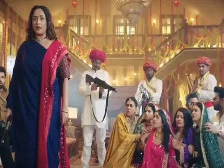 क्या रानी चटर्जी 'घेवर' और ठाकुरों से बदला लेने पहुंचीं हैं?