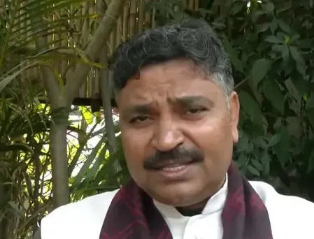 गिग वर्कर्स की मदद की जानी चाहिए: टीकाराम जूली 