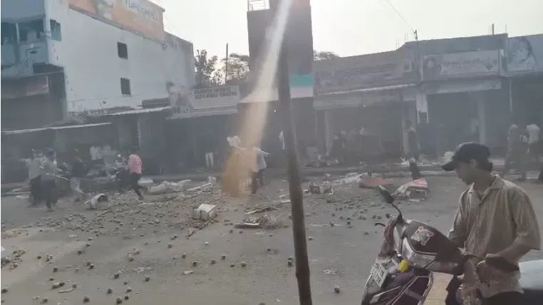 क्या गिरिडीह की मिर्जागंज सब्जी मंडी में दो पक्षों के बीच हिंसक संघर्ष हुआ?