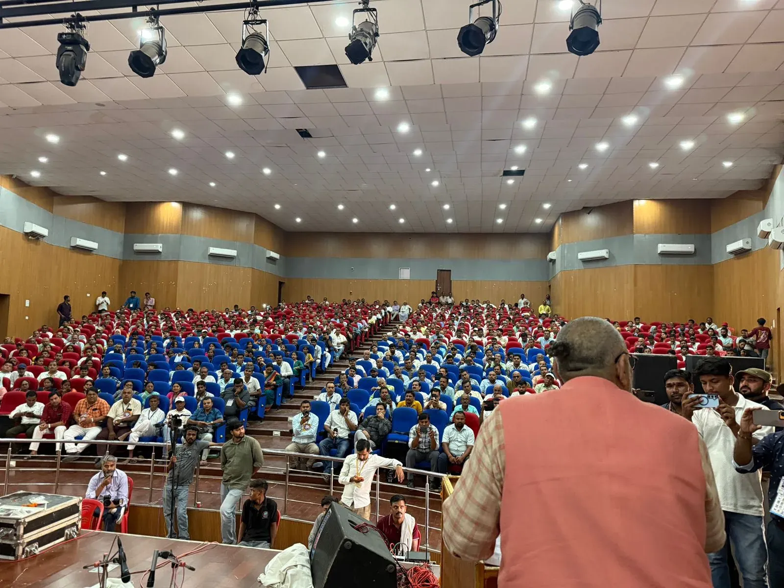 Giriraj Singh addresses education seminar in Begusarai