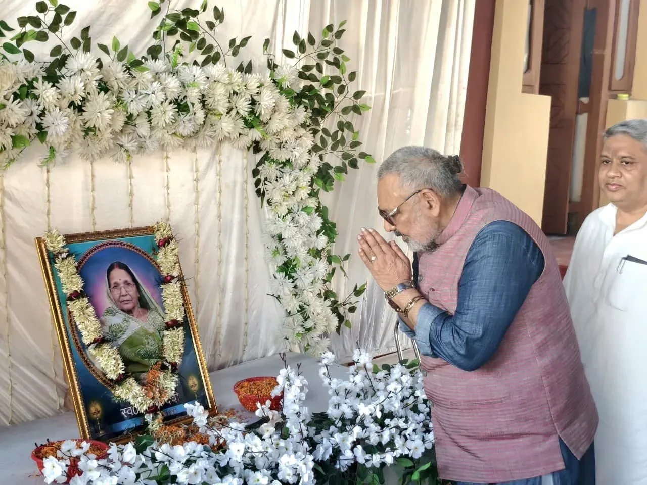 Giriraj Singh Attends Shraddh Ceremony in Begusarai