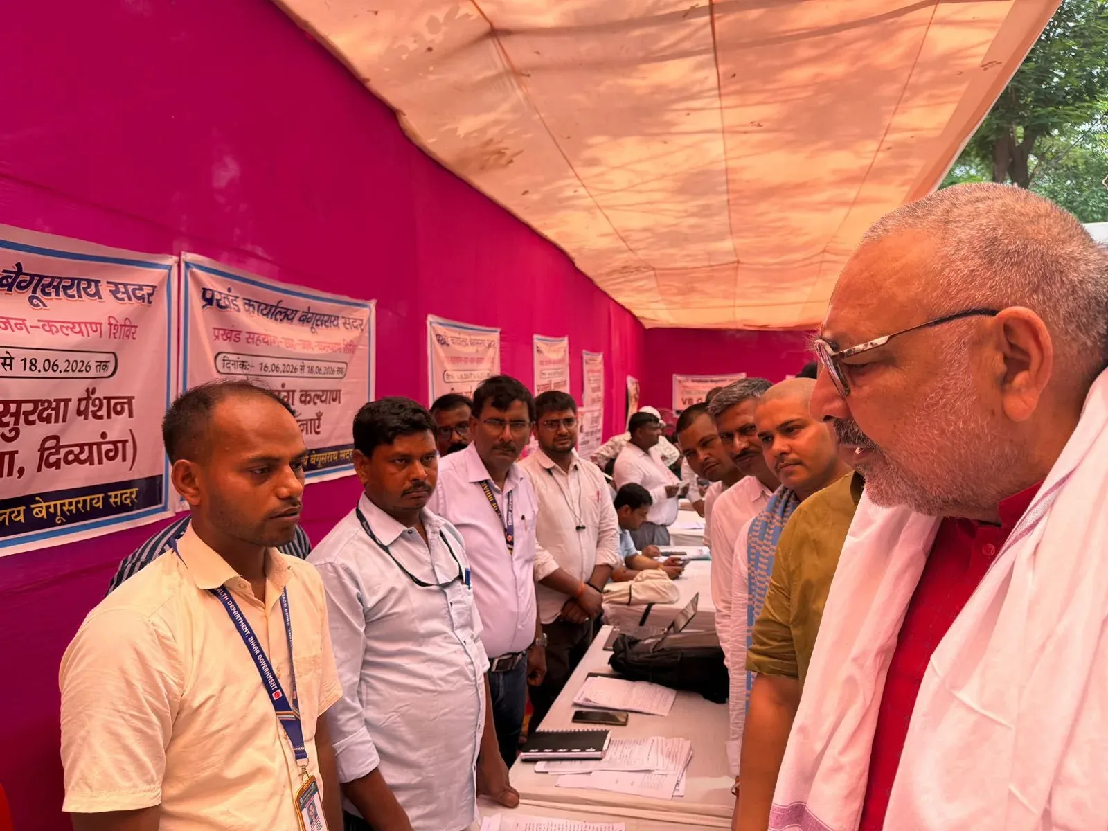Giriraj Singh holds welfare camp in Begusarai, links beneficiaries to key schemes