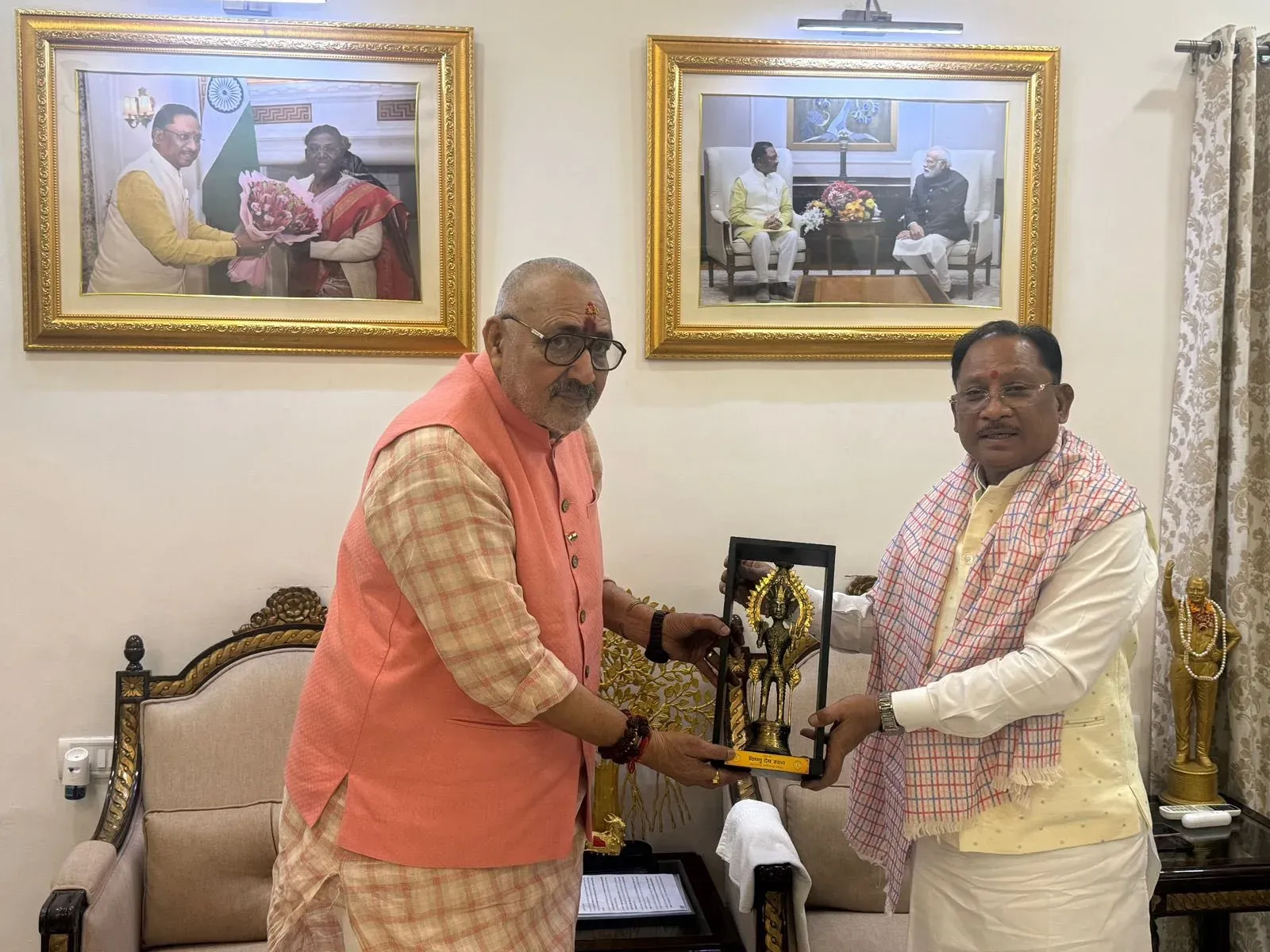 Giriraj Singh Meets Chhattisgarh CM Vishnu Deo Sai, Reviews State Development