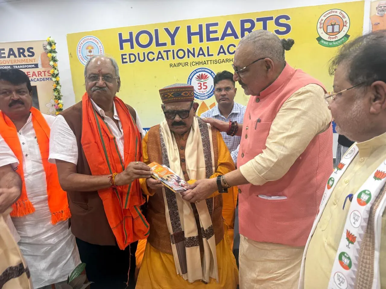 Giriraj Singh Presents 12-Year Governance Booklet in Raipur