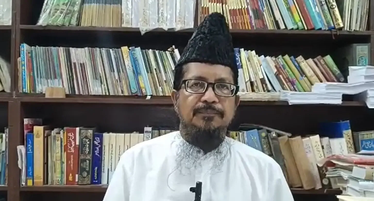 Should Muslims Return Home Immediately After Friday Prayers to Avoid Protests?