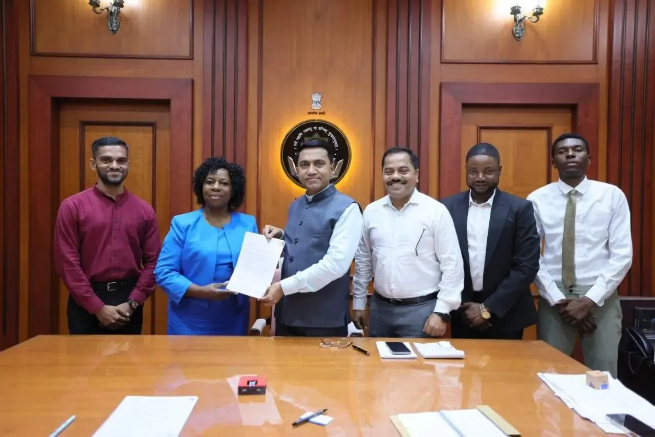 गोवा के मुख्यमंत्री डॉ. प्रमोद सावंत ने जिम्बाब्वे प्रतिनिधिमंडल से की चर्चा, एसटीईएम शिक्षा में सहयोग बढ़ाने के लिए कदम उठाए