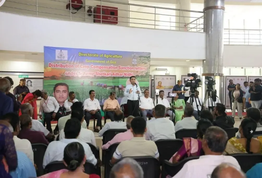 क्या गोवा के सीएम ने बेमौसम बारिश से प्रभावित किसानों को 3.68 करोड़ की सहायता के चेक वितरित किए?