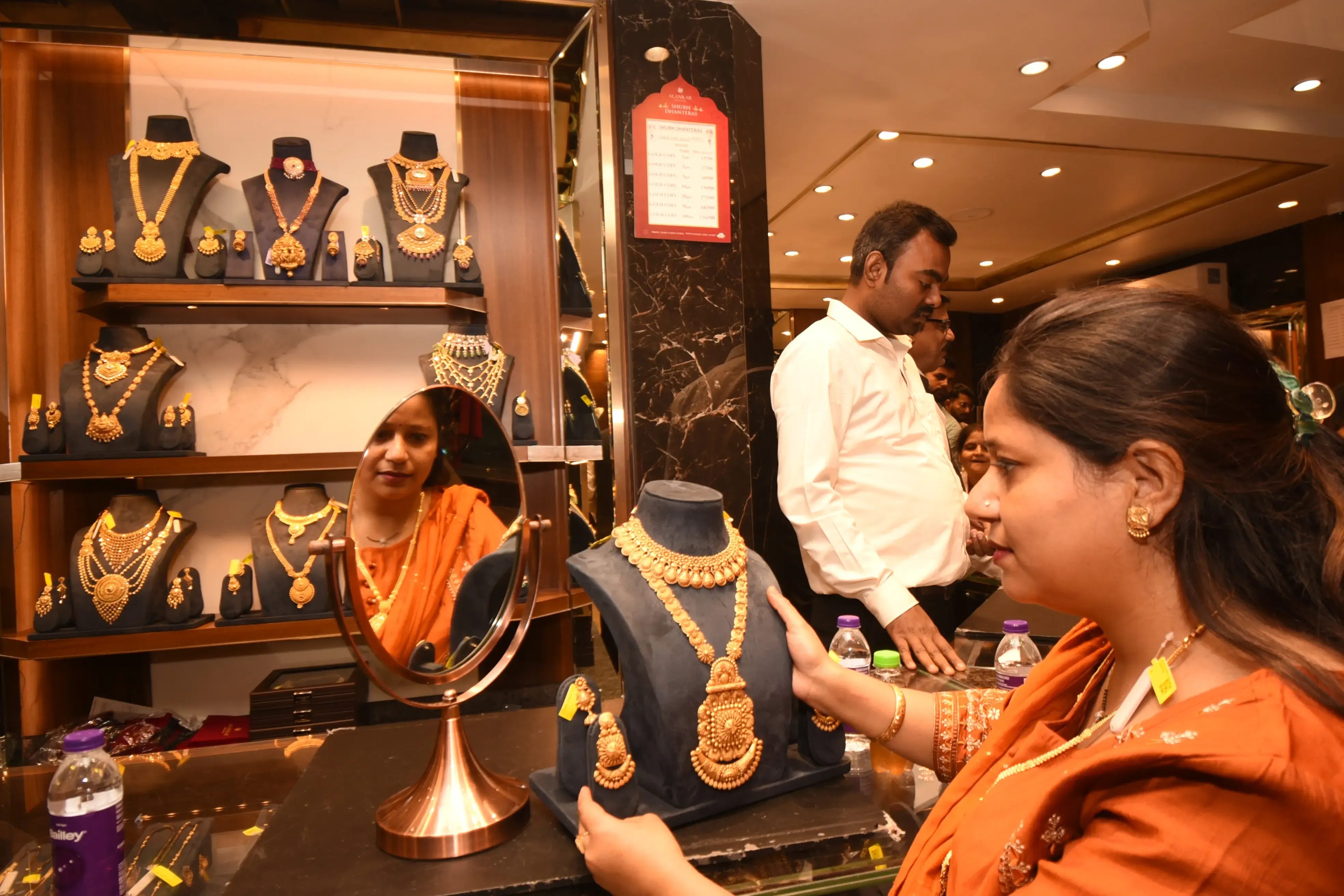 Gold Prices Surge 10%25 Amid Global Instability, Positive Outlook Ahead: Report