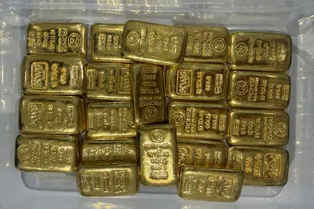Gold worth ₹4.26 crore seized from IndiGo flight from Dubai at Ahmedabad Airport