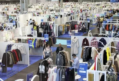 Is the Government Focusing on Trade Talks with Various Nations to Enhance Textiles Exports?