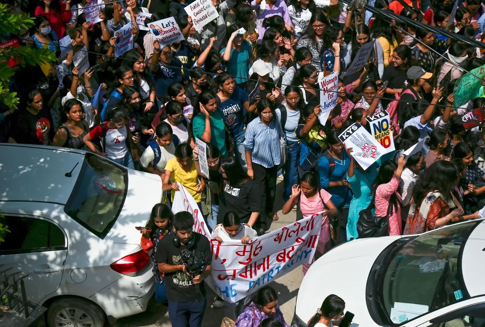 Delhi University students intensify protests over women's safety after Kalkaji gang-rape
