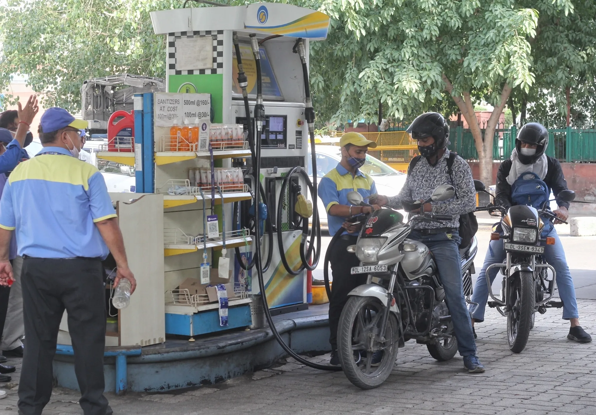 Is the Government Reassessing Petrol Pump Licensing Rules?