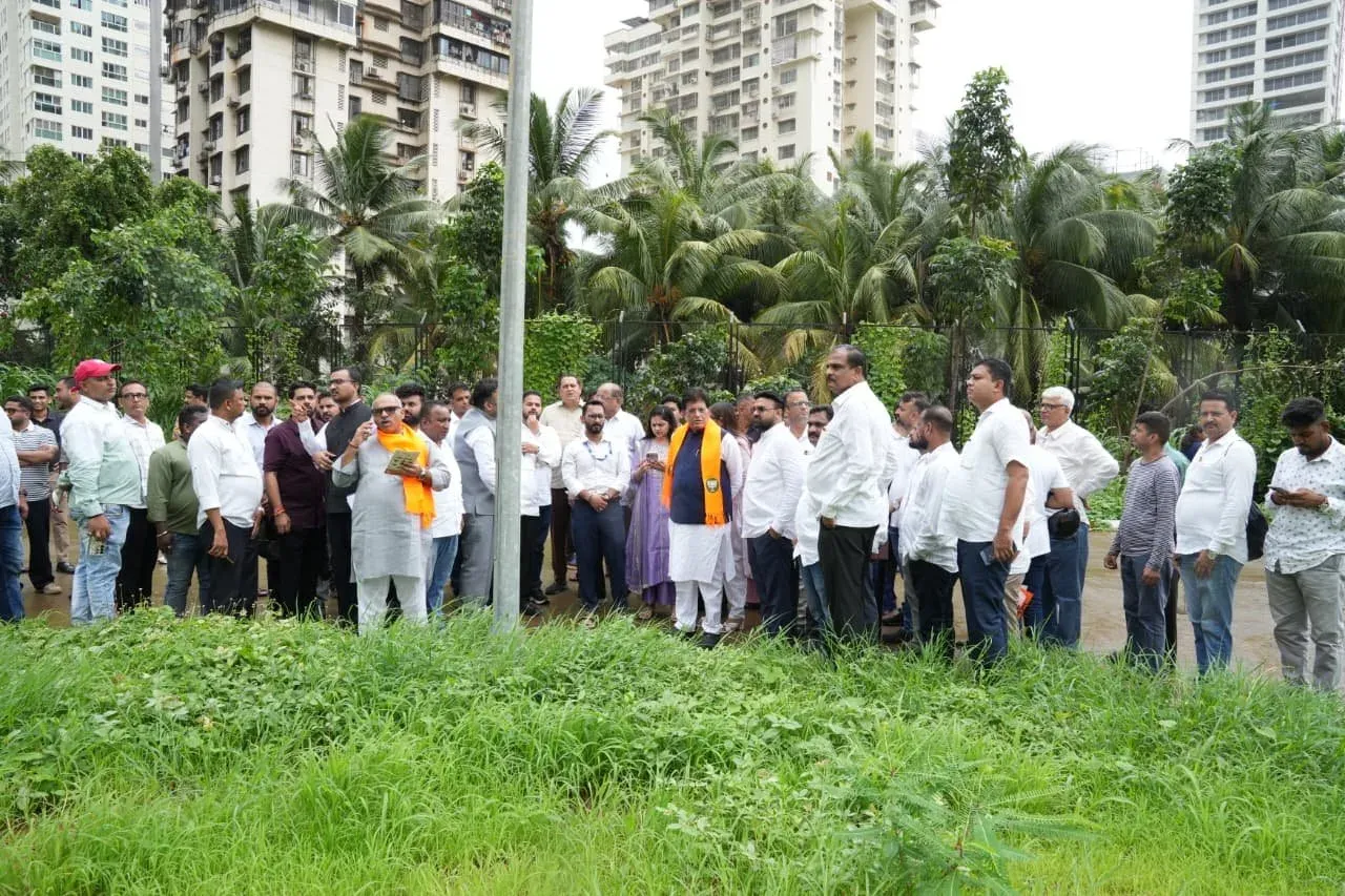 Goyal inspects Pramod Mahajan Kreeda Sankul, opens it daily for public