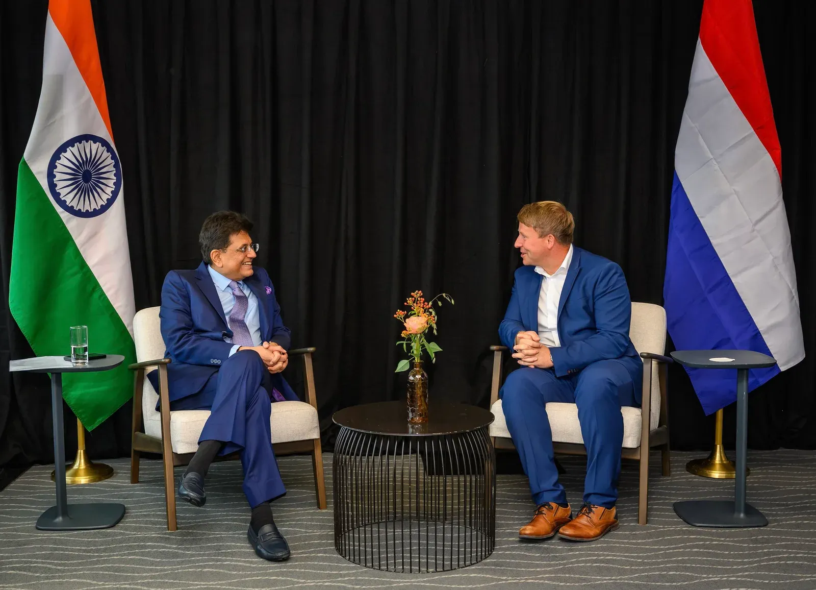 Goyal Meets Nexperia Interim CEO on Semiconductor Ties