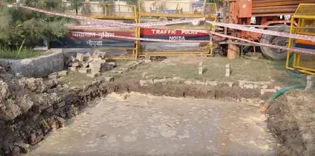 ग्रेटर नोएडा में खुले गड्ढे में गिरने से छह वर्षीय बच्चे की मौत, ठेकेदार समेत तीन पर एफआईआर  