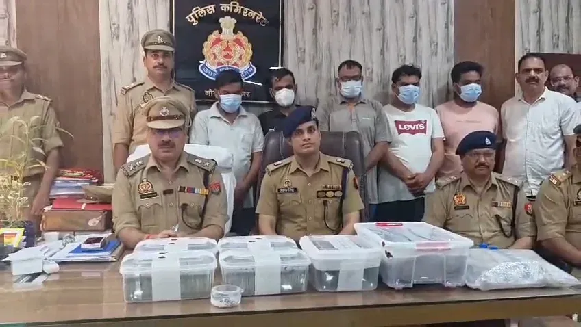 ग्रेटर नोएडा में जीएसटी कंसल्टेंट से ₹29 लाख की लूट: फर्जी अधिकारी बने 5 आरोपी गिरफ्तार, पूरी रकम बरामद