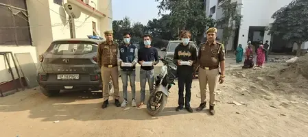 ग्रेटर नोएडा में मोबाइल चोरी करने वाले गिरोह का भंडाफोड़, 3 शातिर आरोपी गिरफ्तार