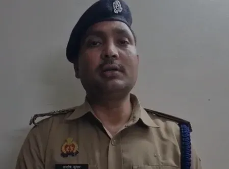 ग्रेटर नोएडा में पुलिस और बदमाशों के बीच मुठभेड़, दो शातिर आरोपी गिरफ्तार