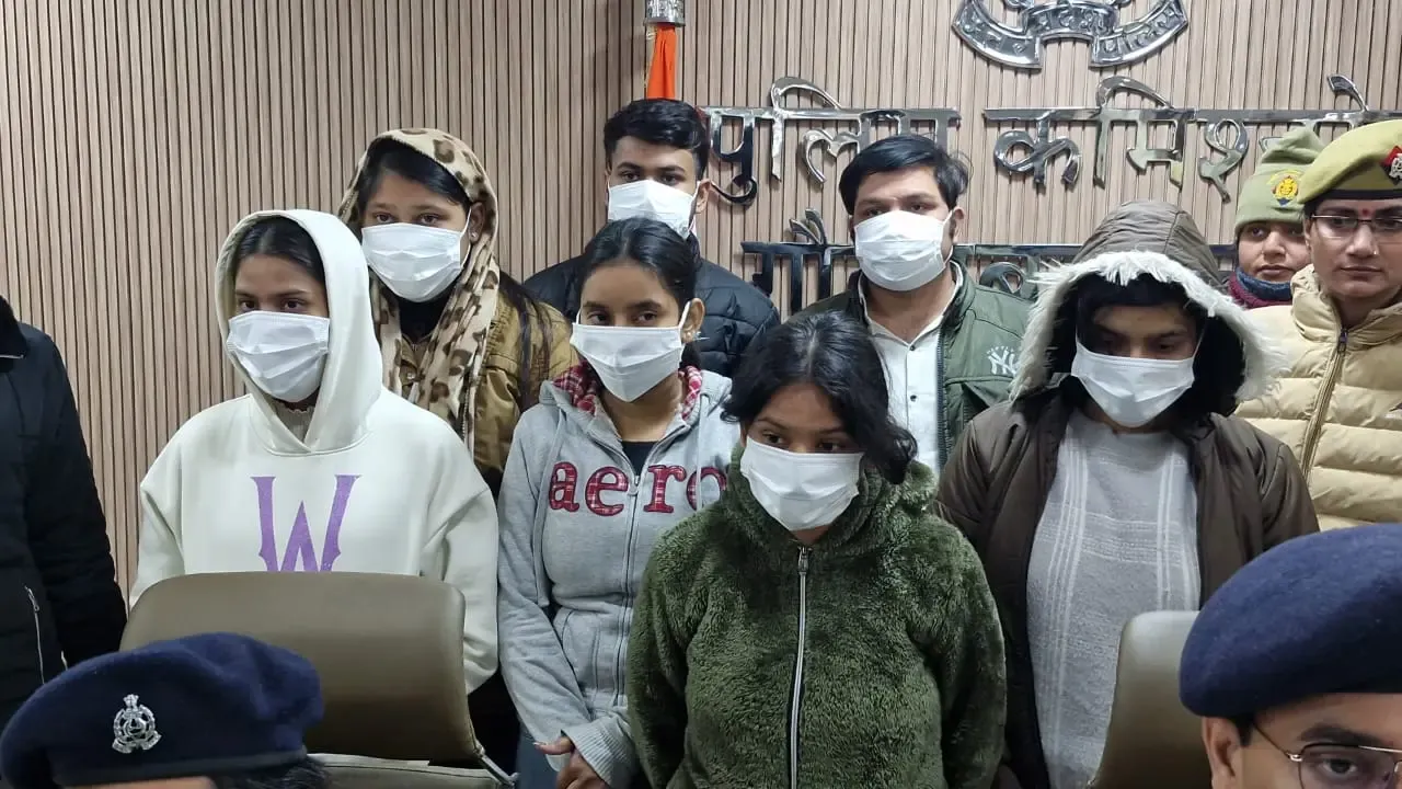 क्या ग्रेटर नोएडा वेस्ट में ऑनलाइन गेमिंग के नाम पर ठगी का खुलासा हुआ है?