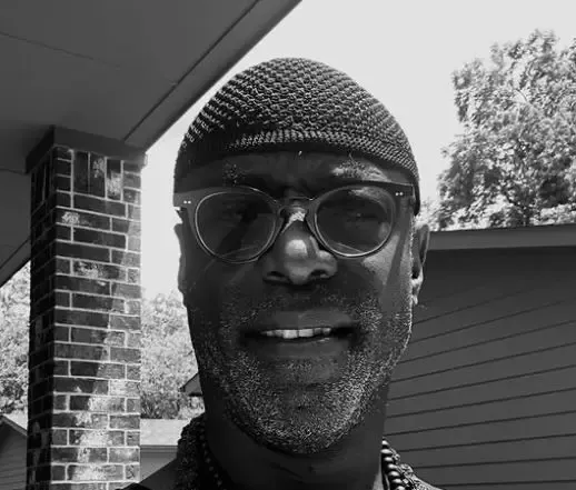 Isaiah Washington reveals wife Jenisa Garland died from massive stroke in 2025