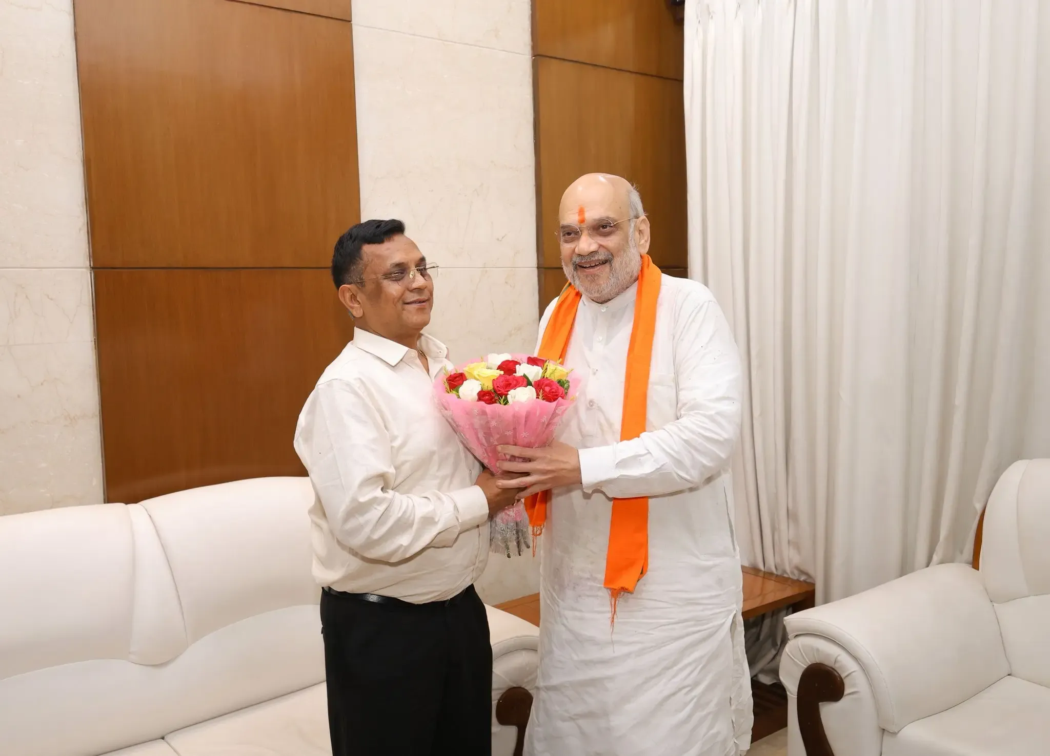 नीति आयोग में बड़ा बदलाव: अमित शाह ने प्रो. गोबर्धन दास को दी हार्दिक बधाई, बोले — राष्ट्र निर्माण में देंगे अपार योगदान