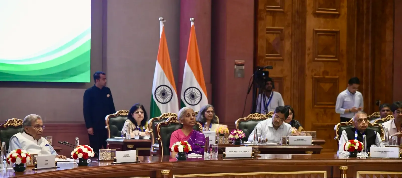 India's savings rate must hit 38-40% of GDP to sustain 7-8% growth: NK Singh
