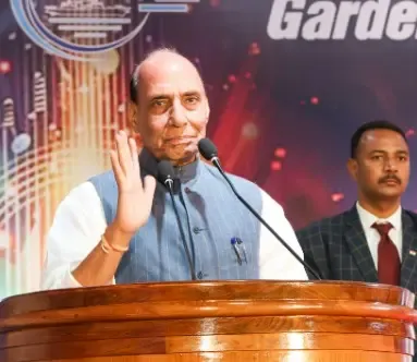 जीआरएसई टेक्नोलॉजी युग में अत्याधुनिक जहाज बनाए, विकसित भारत के लक्ष्य में अहम भूमिका निभाए : राजनाथ सिंह 