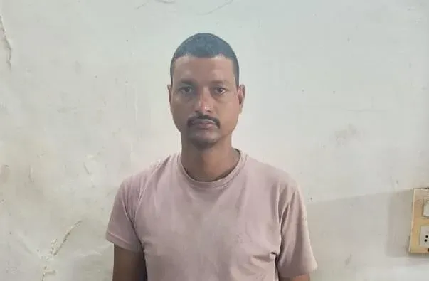 Ahmedabad police seize 387 codeine syrup bottles, arrest one in Vasna