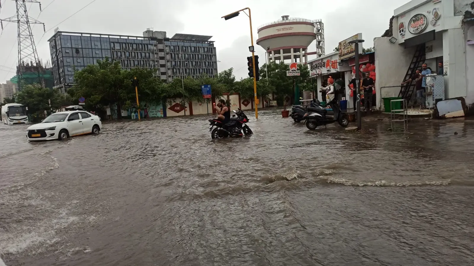 Ahmedabad logs 768 mm rainfall; AMC activates 24-hour monsoon control rooms