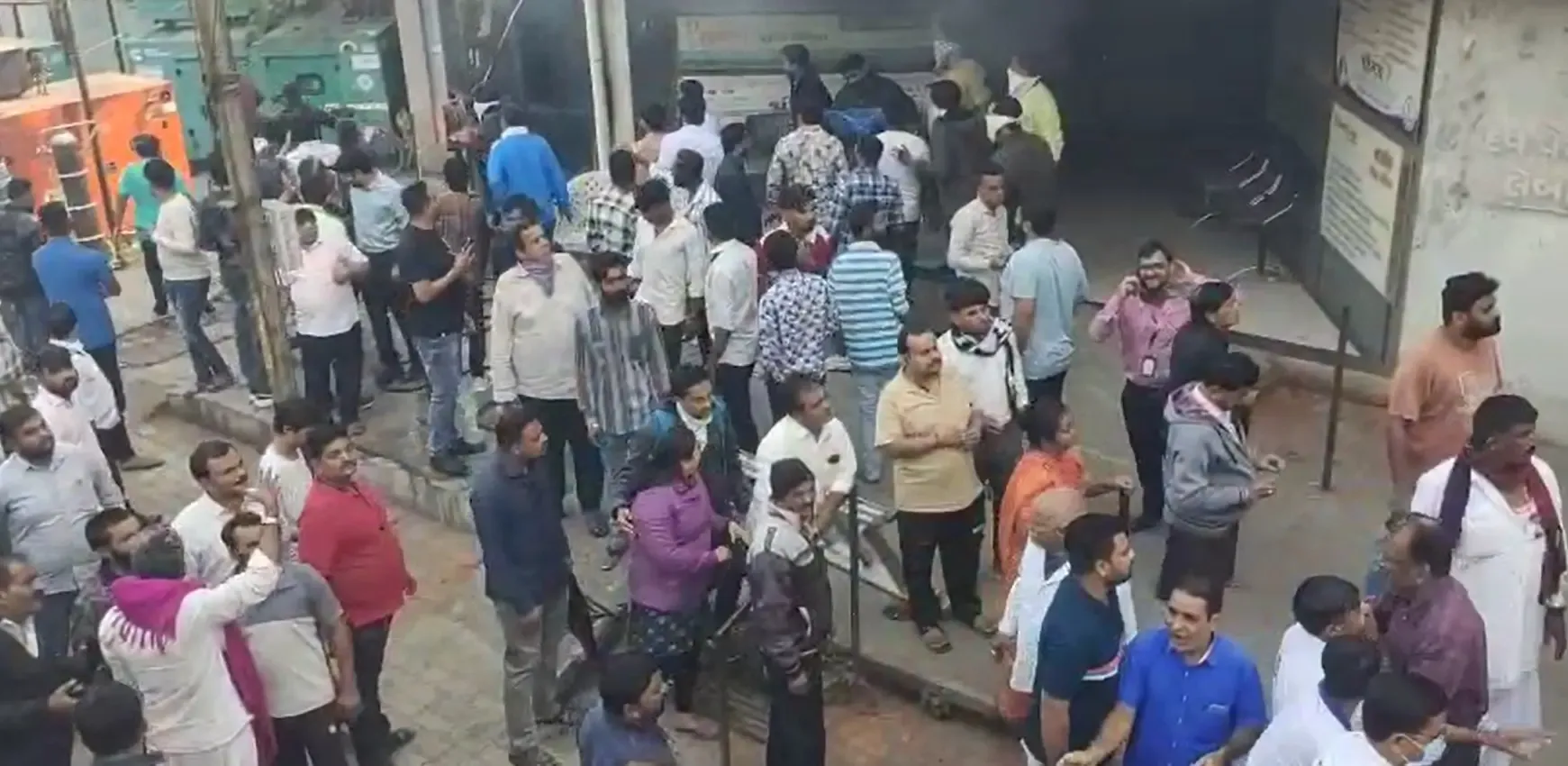 क्या गुजरात के भावनगर में पैथोलॉजी लैब में आग लगने से नुकसान हुआ?