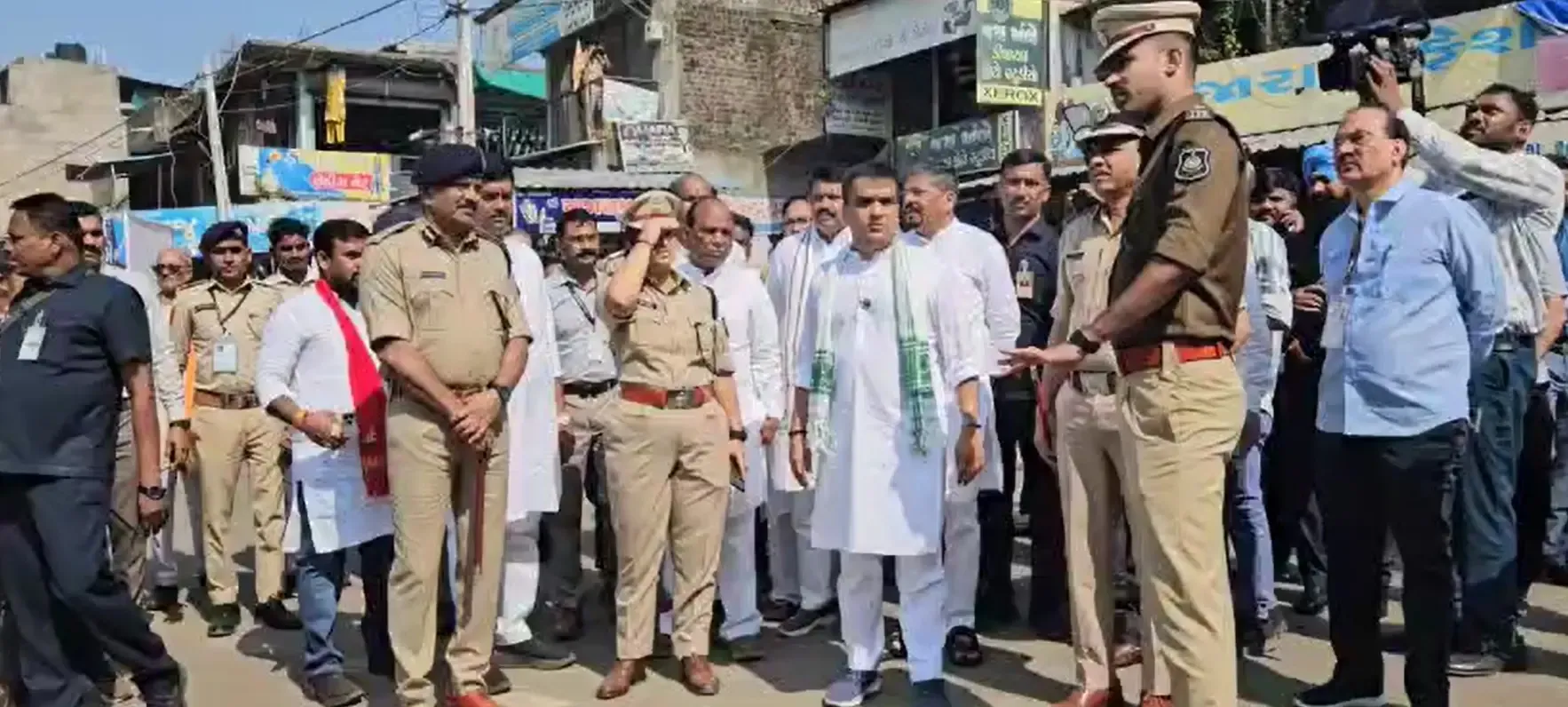 क्या गुजरात में पीएम मोदी भगवान बिरसा मुंडा की 150वीं जयंती पर सभा करेंगे?