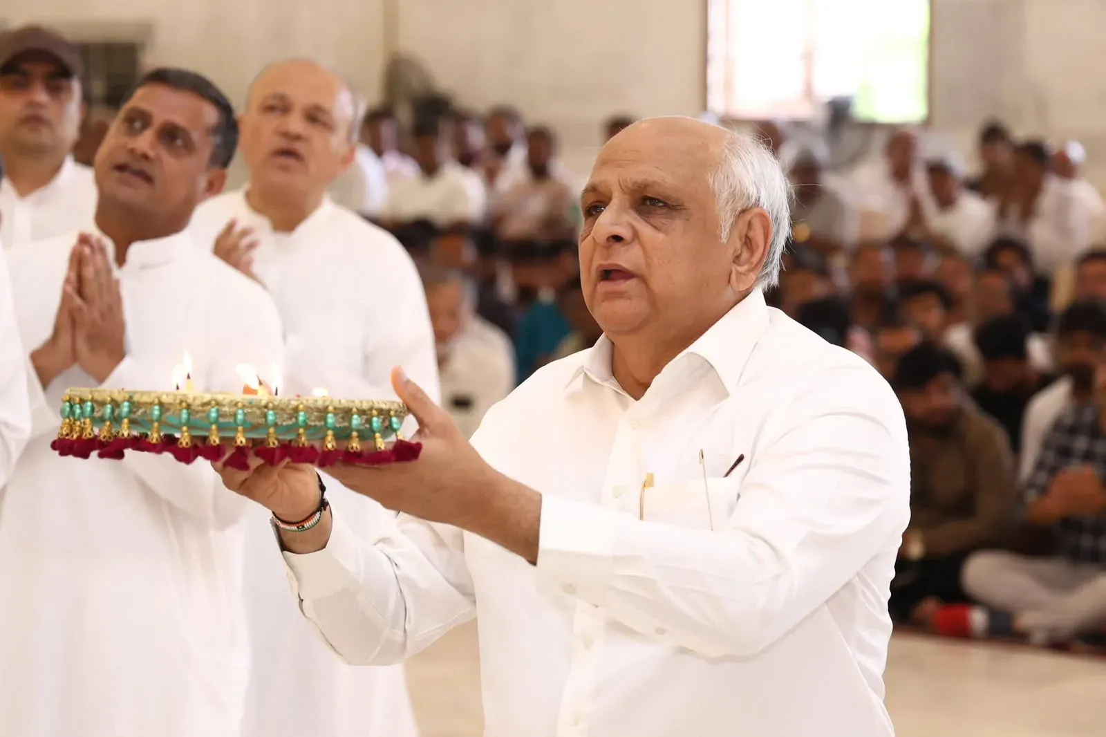 BJP holds Maha Aartis at 200+ Gujarat temples as Modi marks 12 years in office