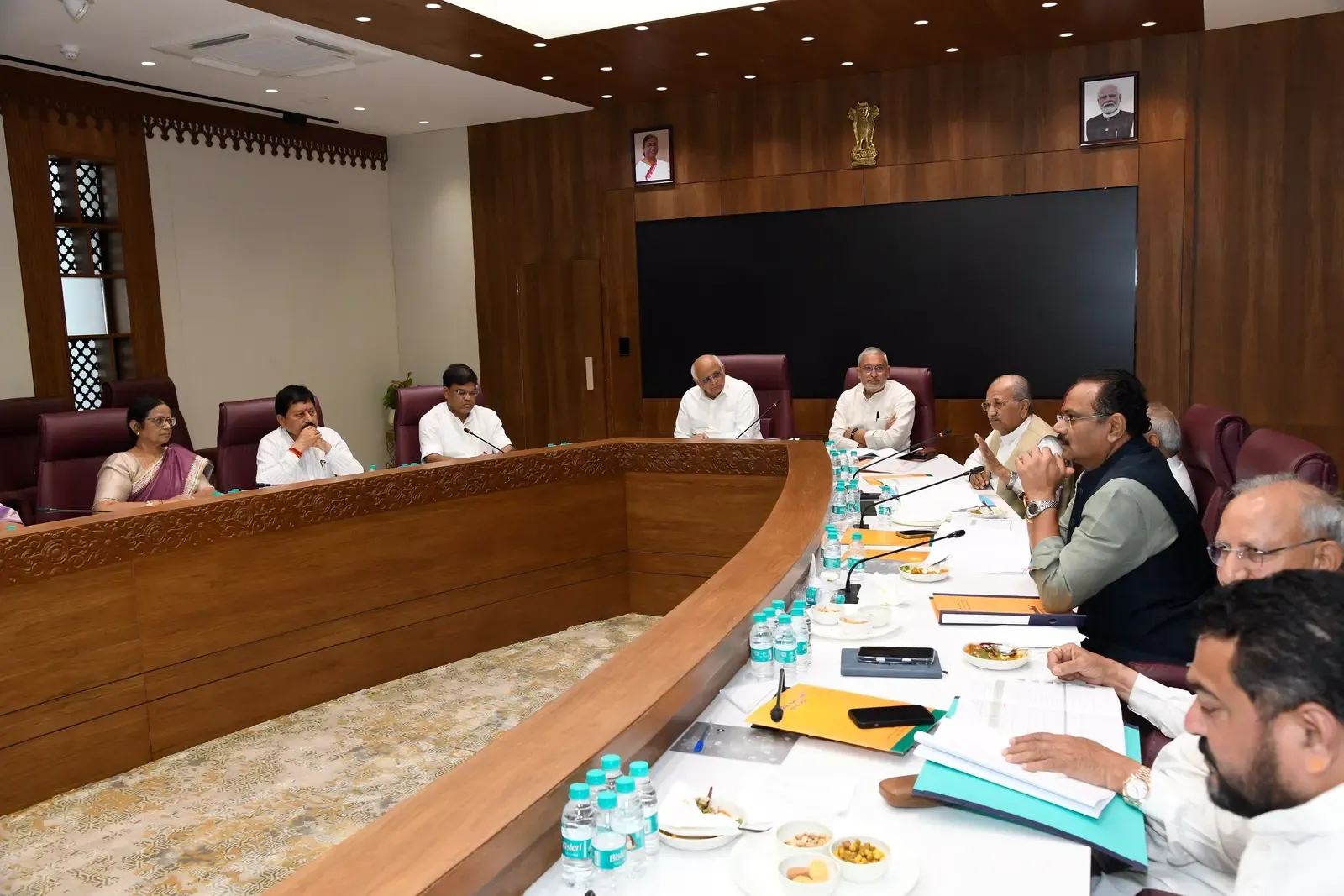 Gandhinagar mayor race: BJP weighs OBC candidates after GMC landslide