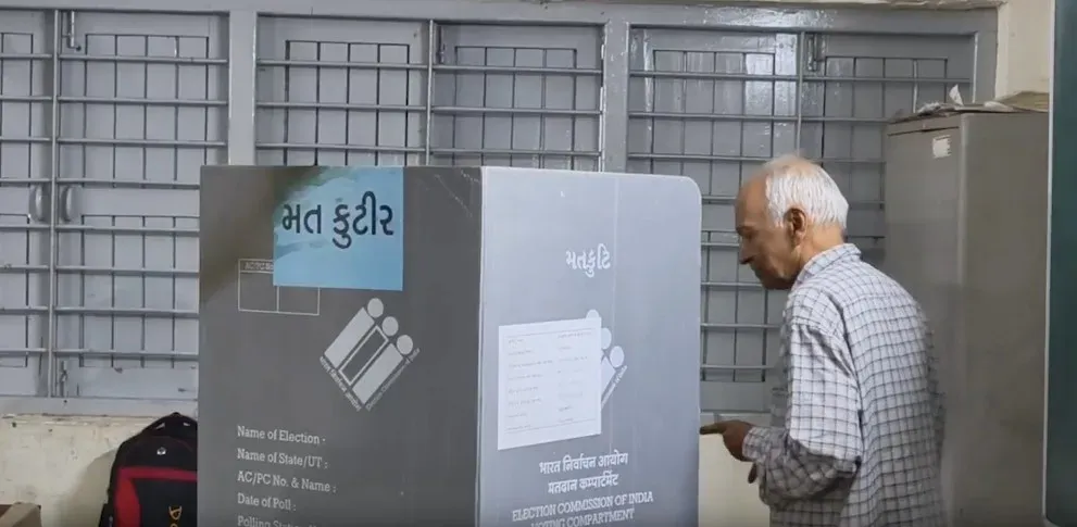 Manjalpur bypoll 2025: 21.66% voter turnout by 2 pm, polling peaceful in Vadodara