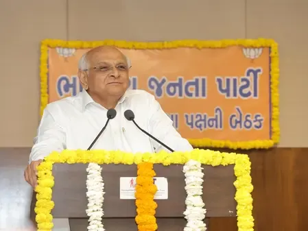 Has the Gujarat Cabinet Cleared 23 Land Allotments to Boost Water, Power, and Port Infrastructure?
