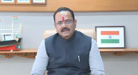 Gujarat removes boat length cap on diesel VAT relief for 18,000+ fishermen