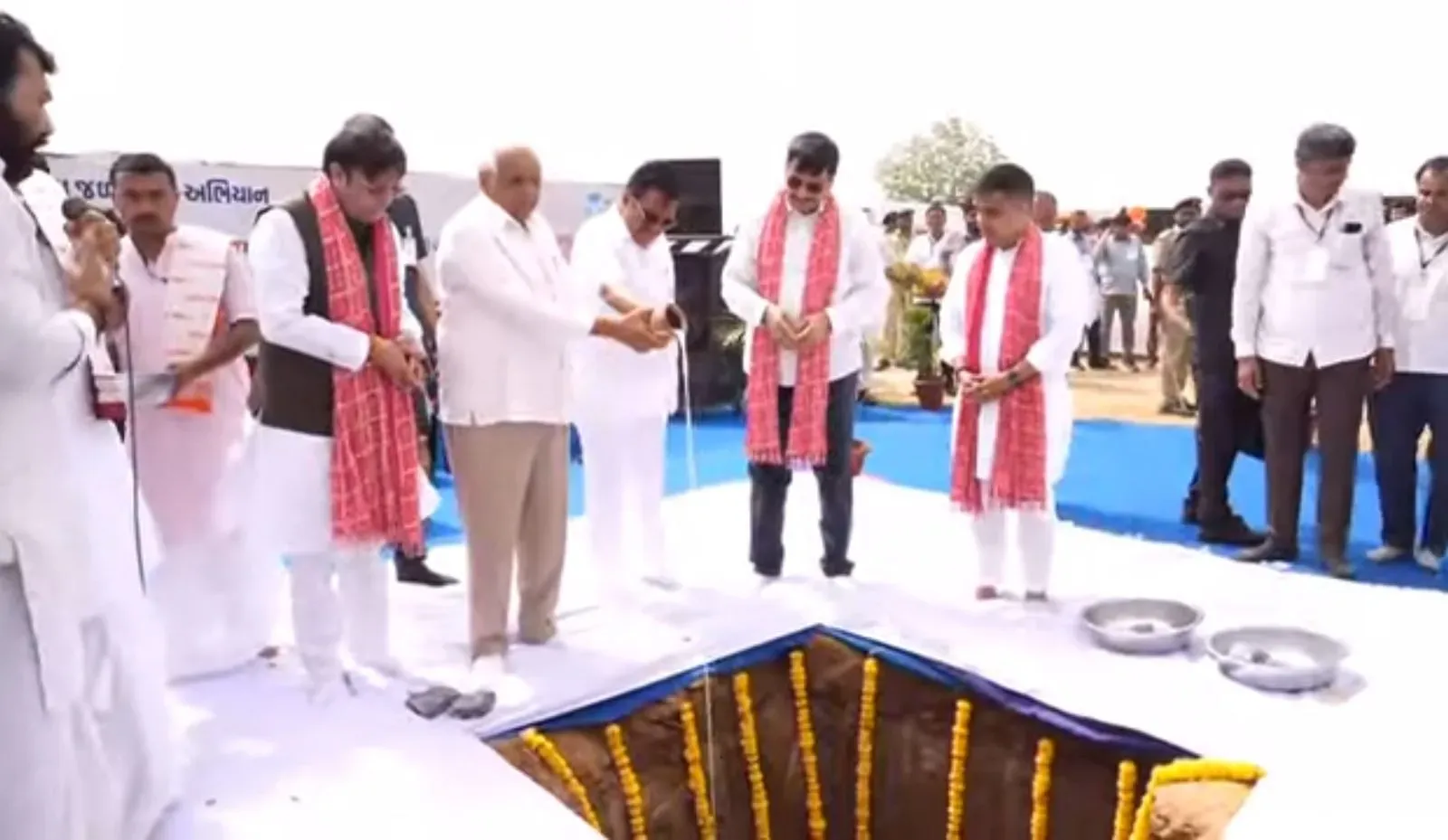 What New Groundwater Recharge Project Did Gujarat CM Bhupendra Patel Launch in Banaskantha?